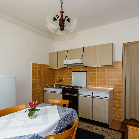 Apartment Jelica