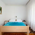 Jelica Διαμέρισμα Krk Town